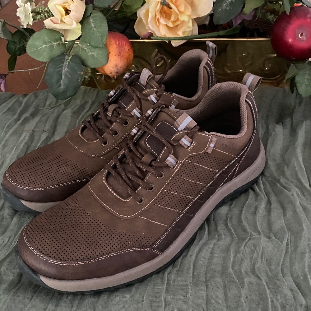 Men’s shoes